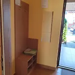 Apartment Forro