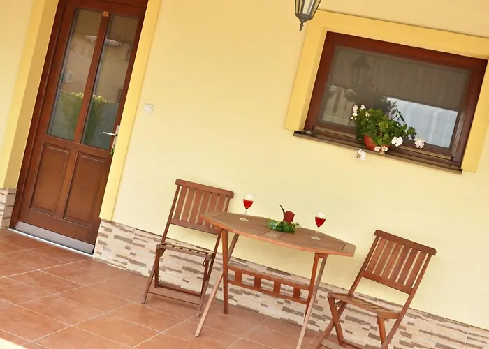 Apartman Forró *